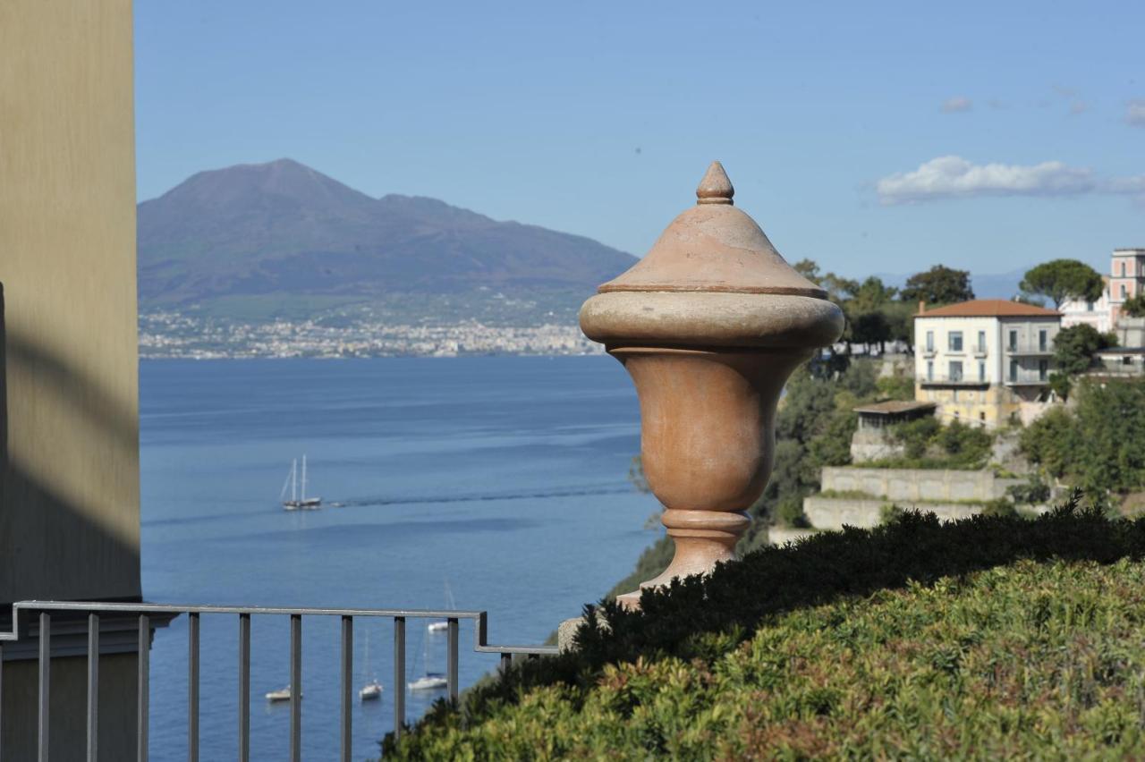 Grand Hotel Angiolieri Vico Equense Exterior photo
