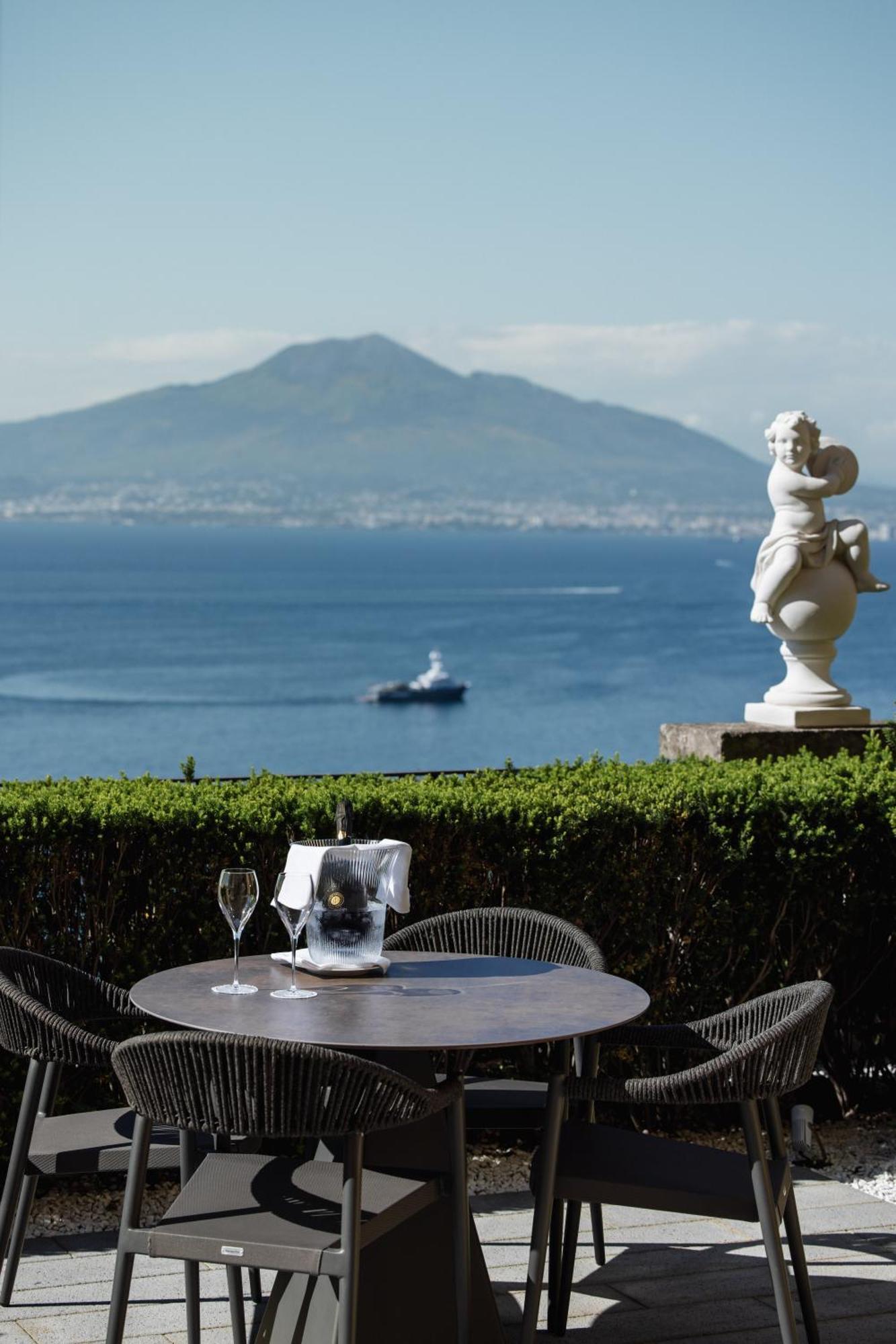 Grand Hotel Angiolieri Vico Equense Exterior photo